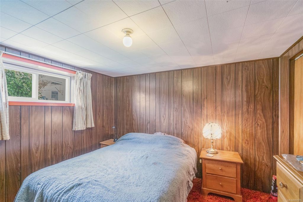 listing image 16043484929757074846