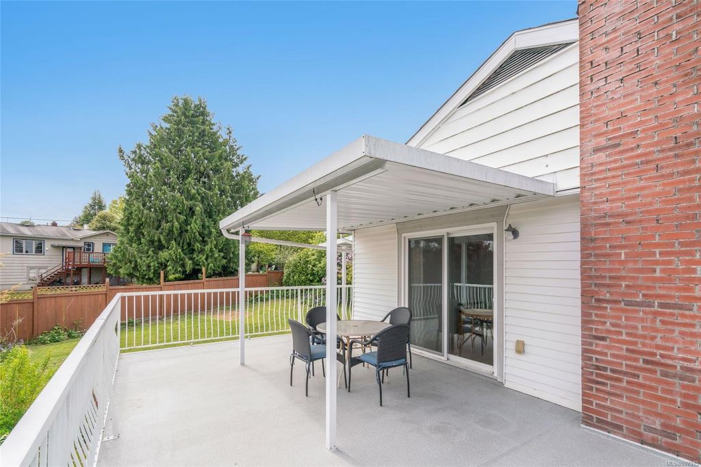 listing image 16047231393979802812