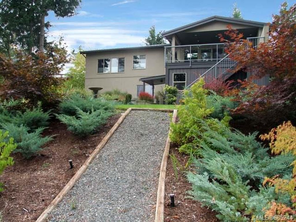 listing image 16047530461877859772