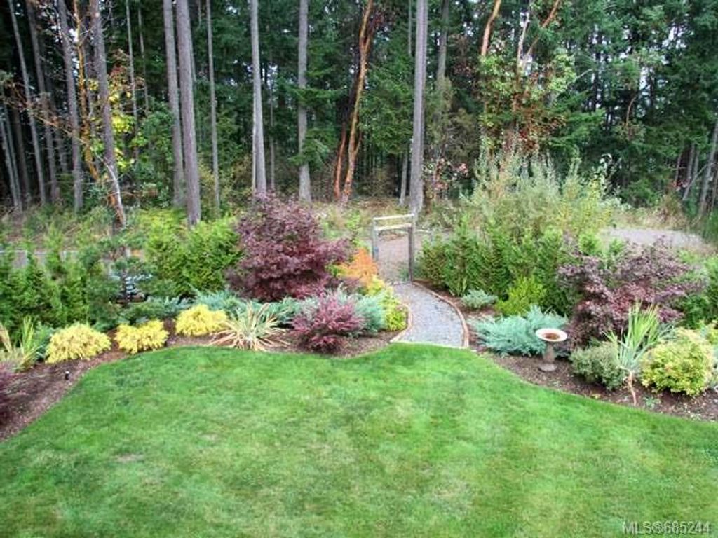 listing image 16047025445518171167