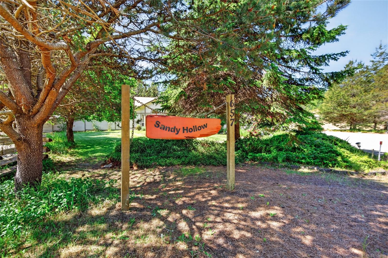 657 Sierra Pines Rd