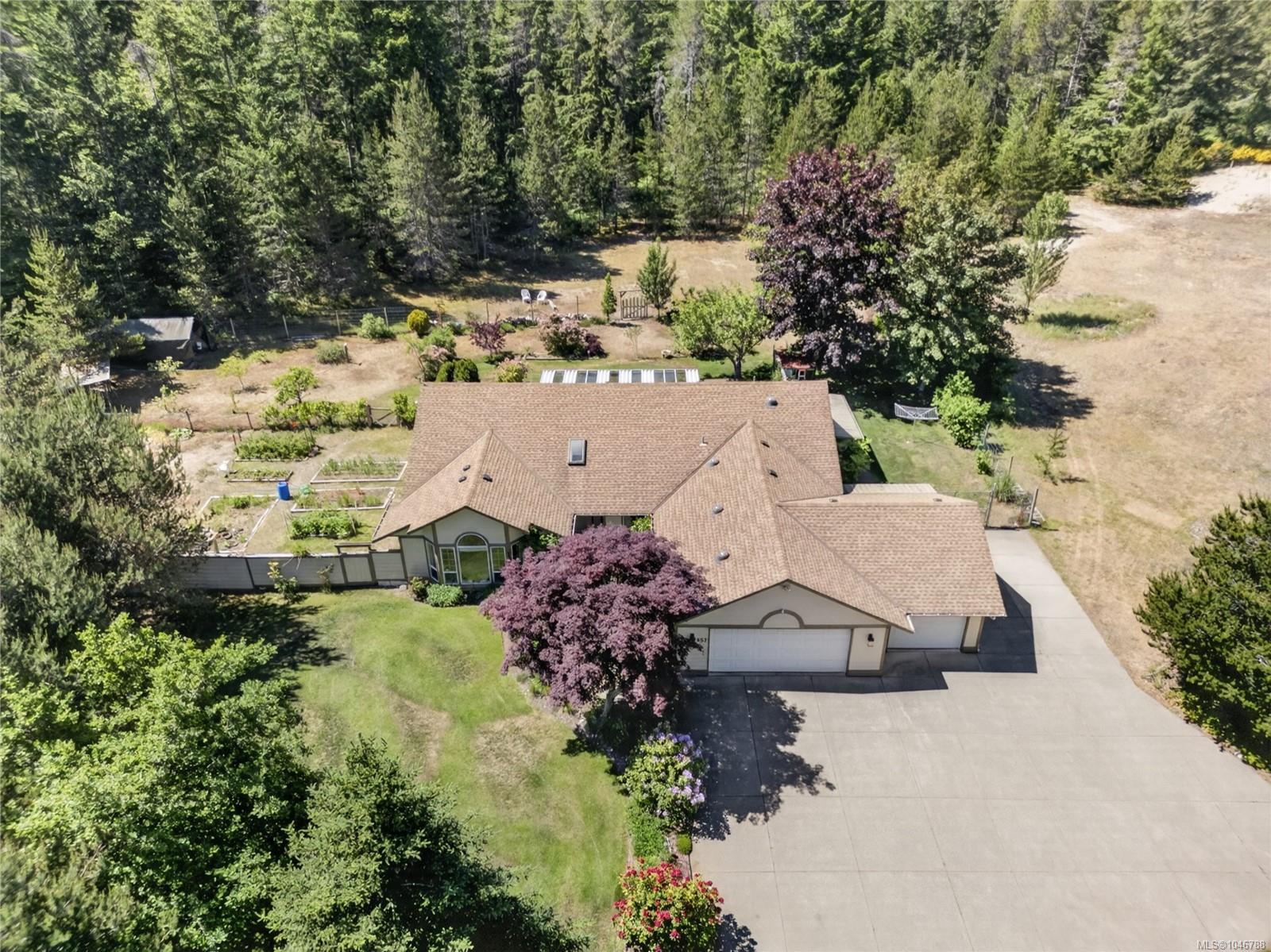 657 Sierra Pines Rd