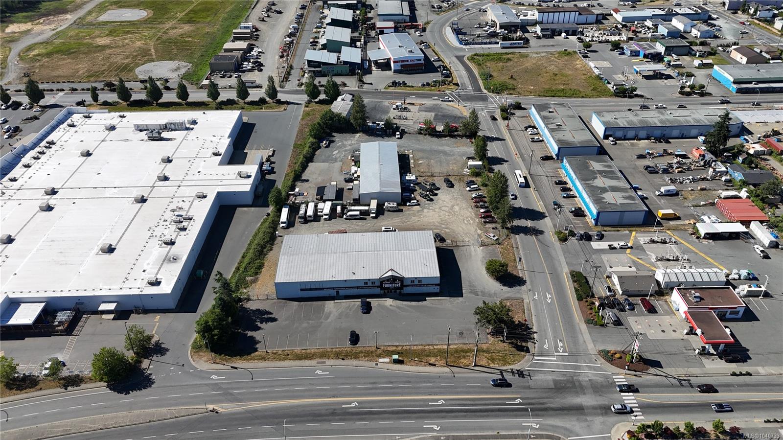1499 Island Hwy