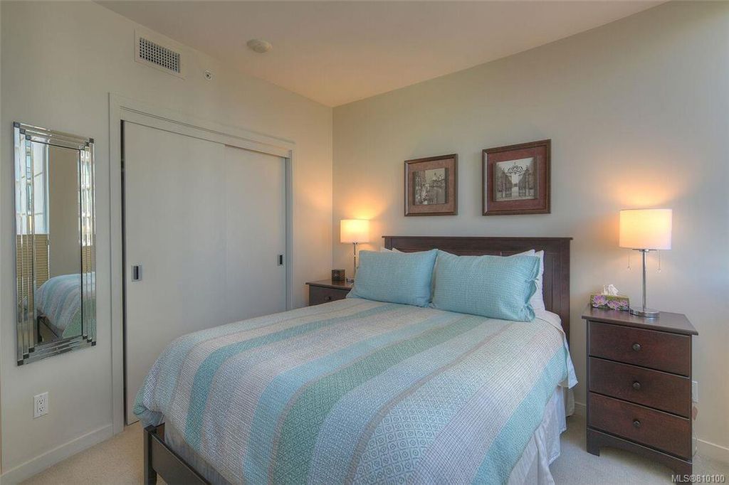 listing image 16041279188105