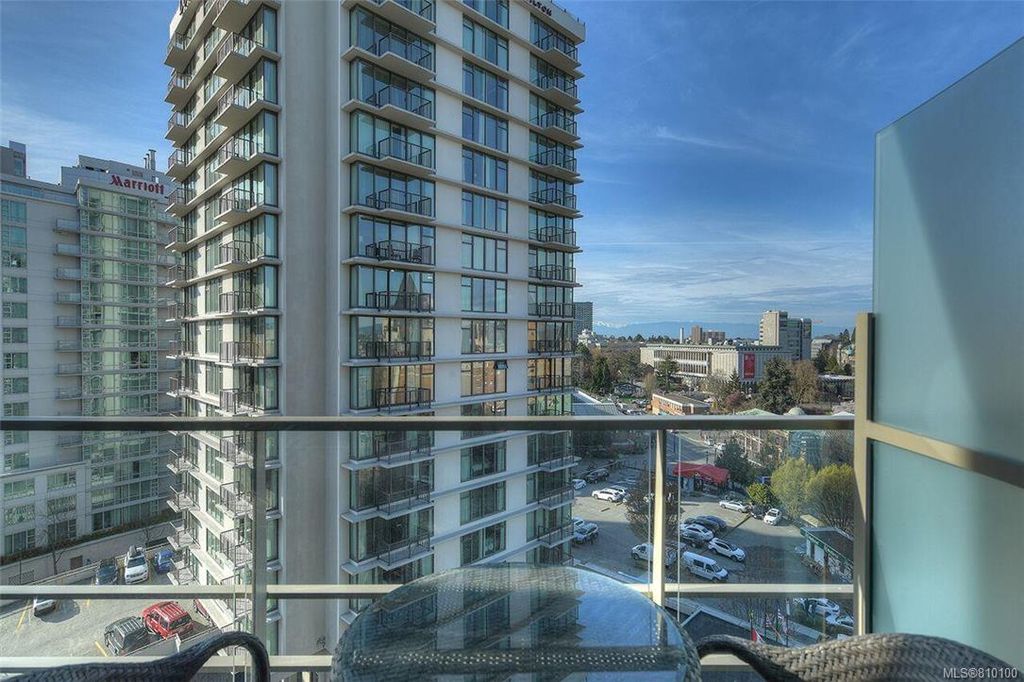 listing image 16042544264211