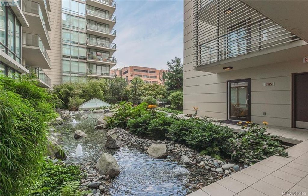 listing image 16041867753742