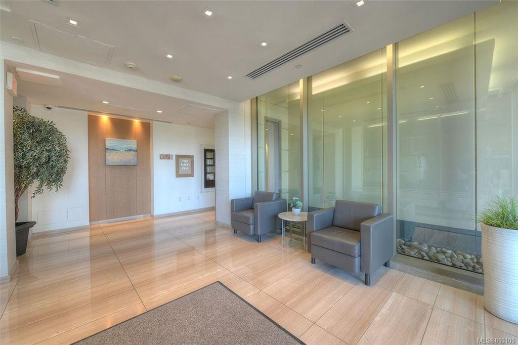 listing image 1604960987455