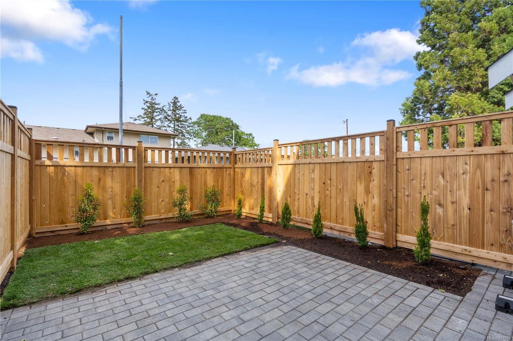 listing image 16046327299543324218
