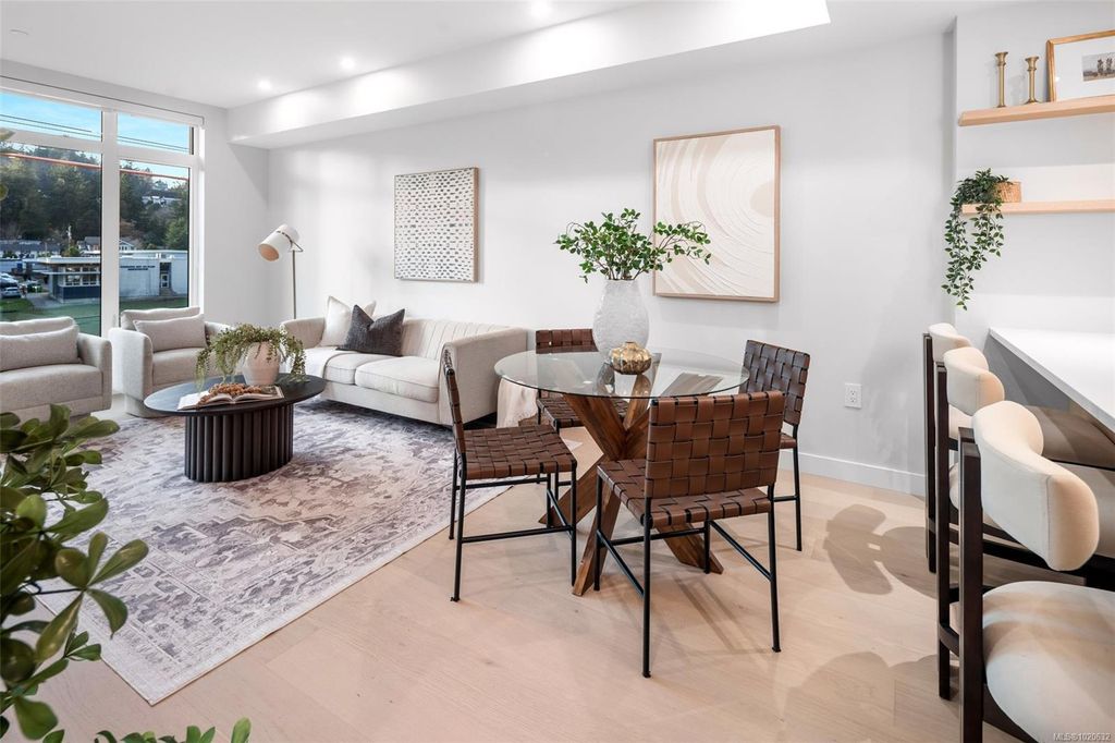 listing image 16043269461432062552