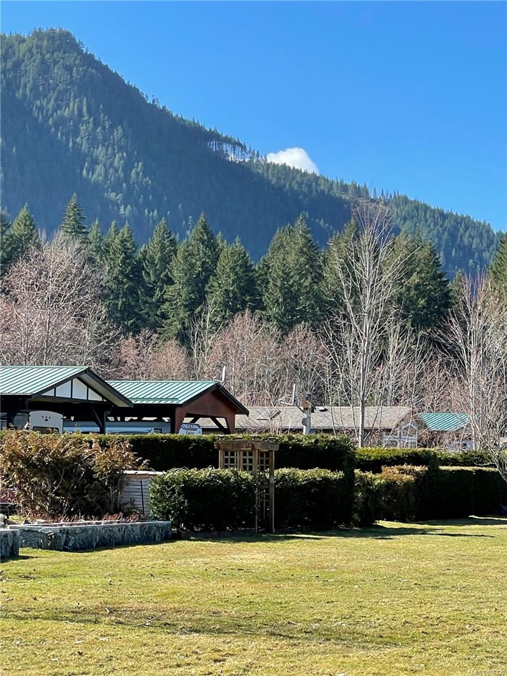 listing image 16043215592721