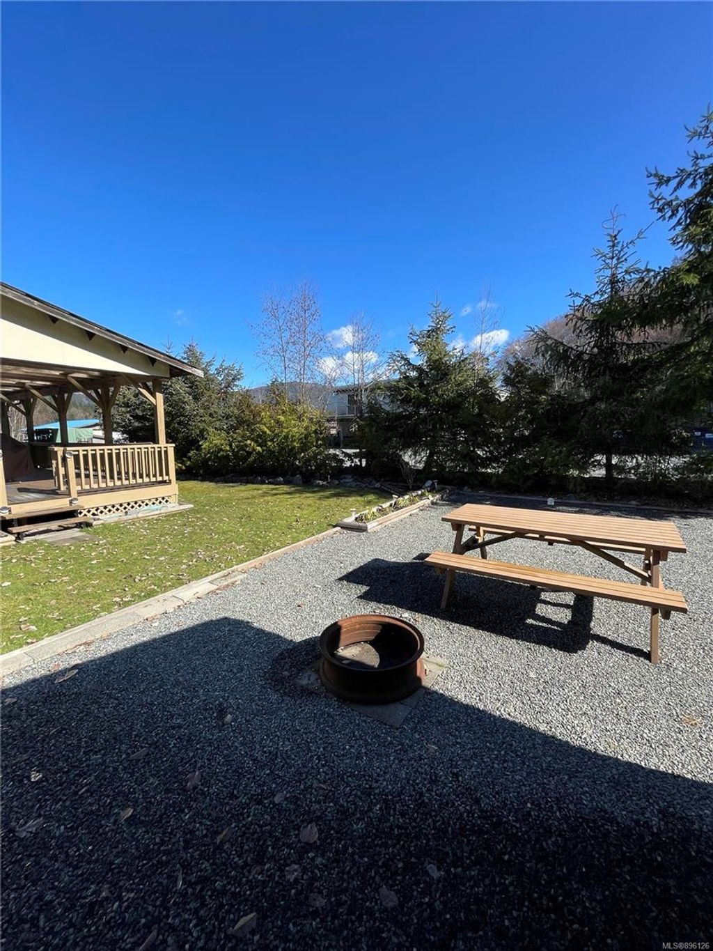 listing image 16043019478943