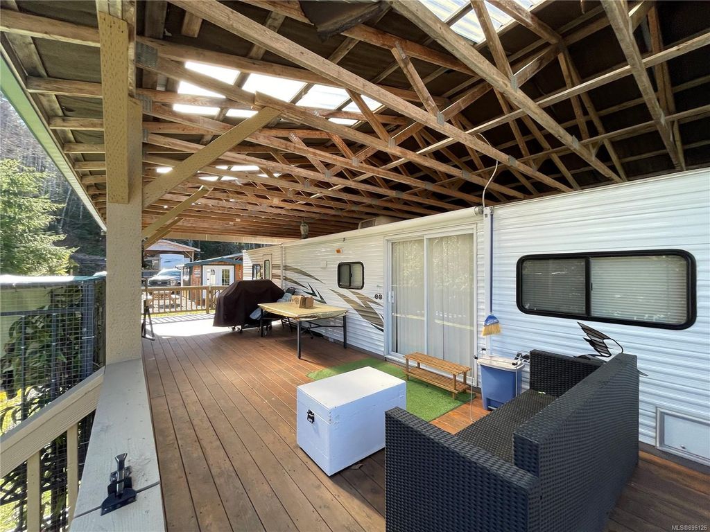 listing image 16041539479997