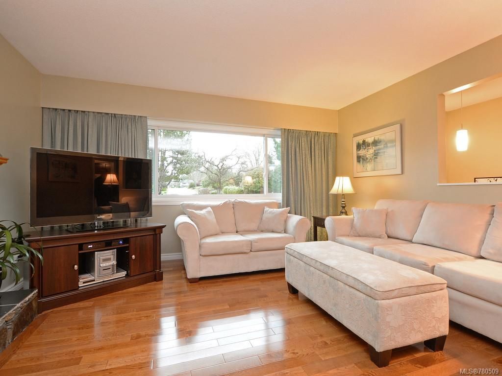 listing image 16045738234331917989