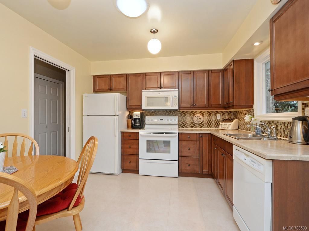listing image 16040159165065162844