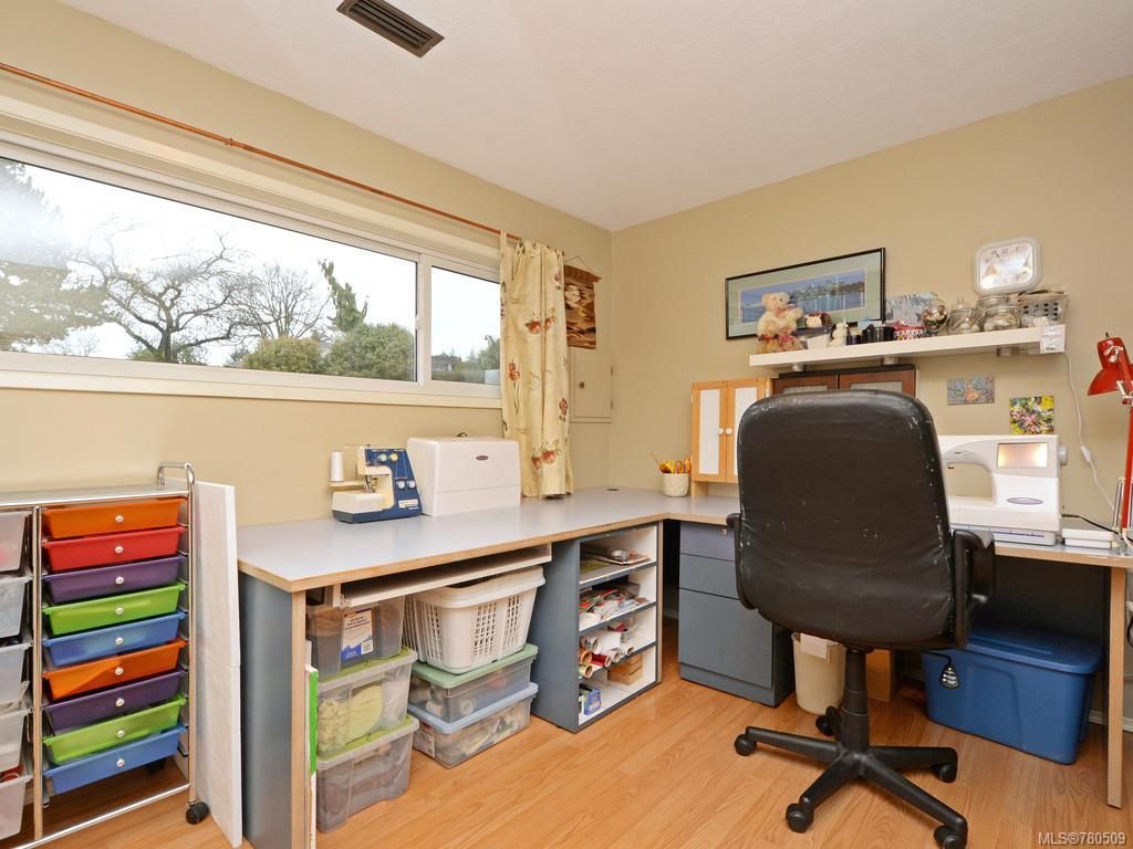 listing image 16043834382410097555