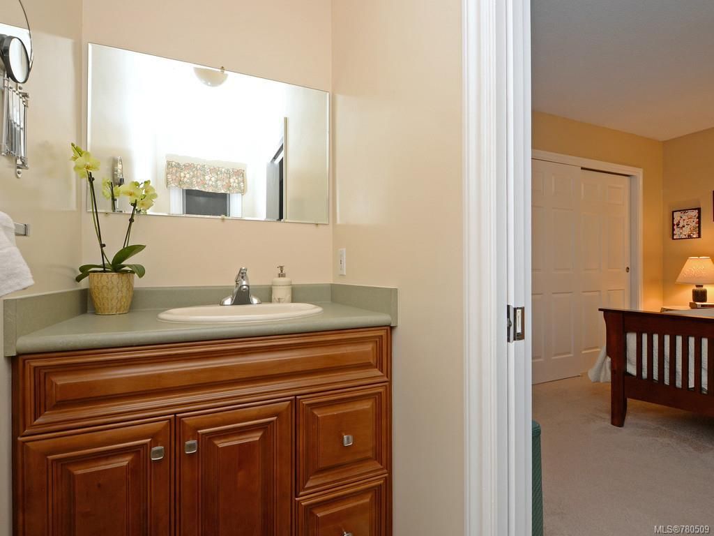 listing image 16048901514951578773