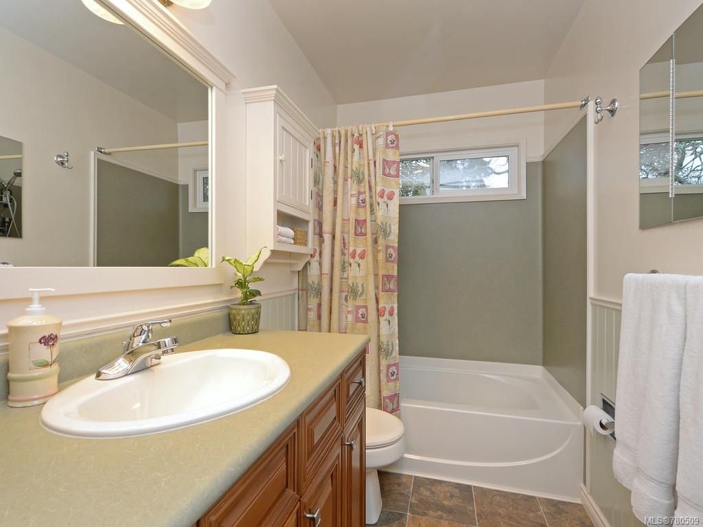 listing image 16044239929801660787