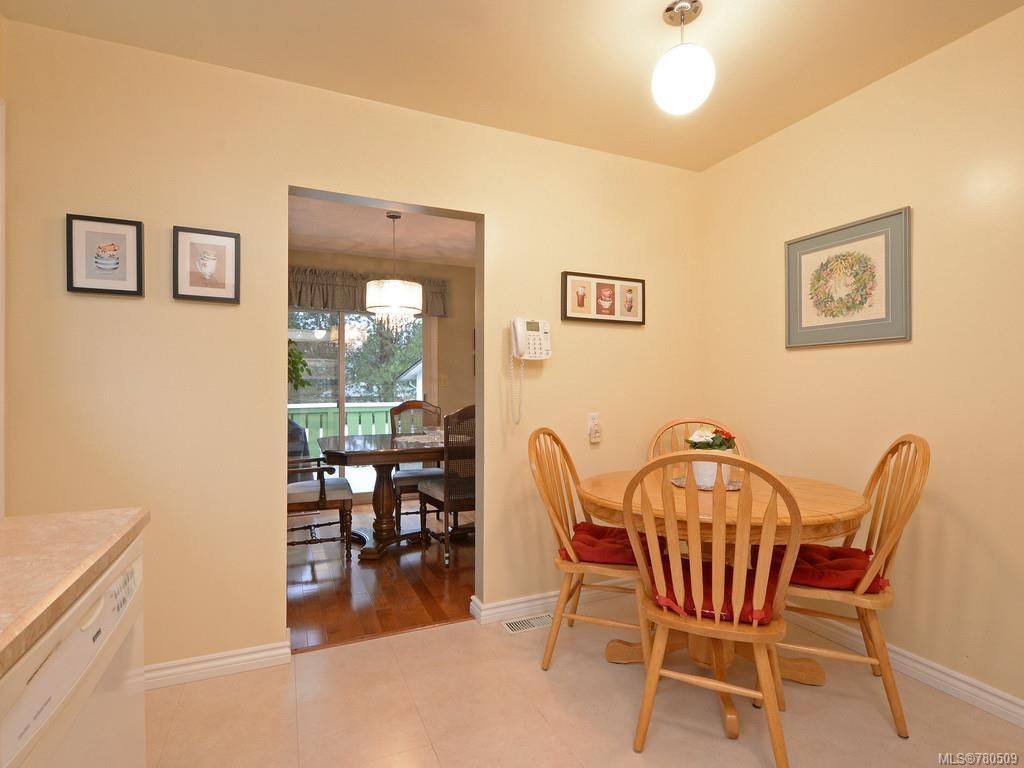 listing image 16046261199646386357