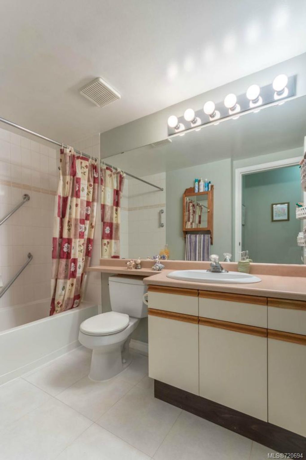 listing image 16040356970847128064