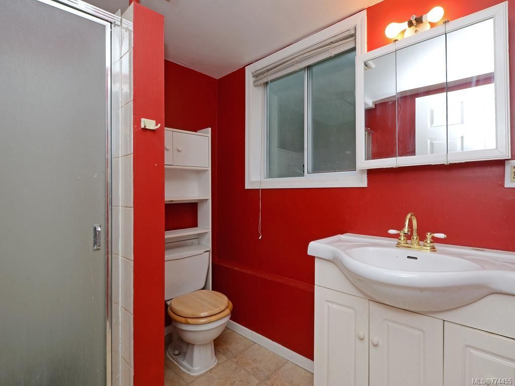 listing image 16044702959966542445