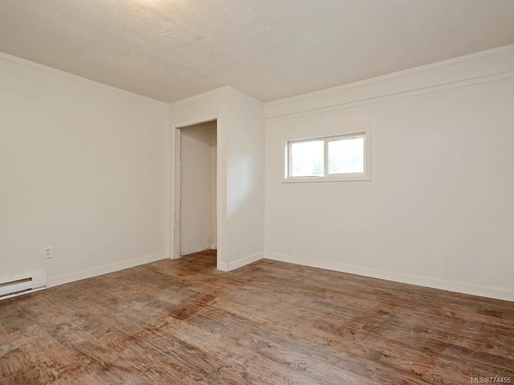 listing image 16047795010611727239