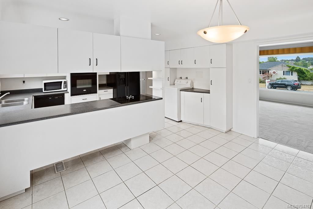 listing image 16040512728472603446