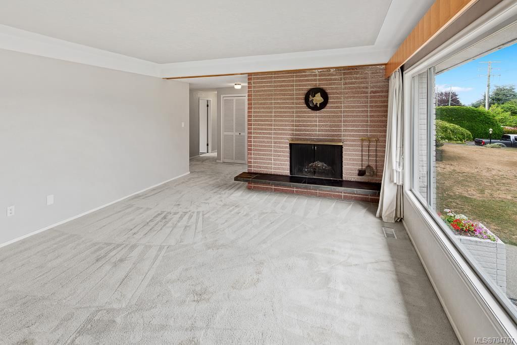 listing image 16047012848259723641