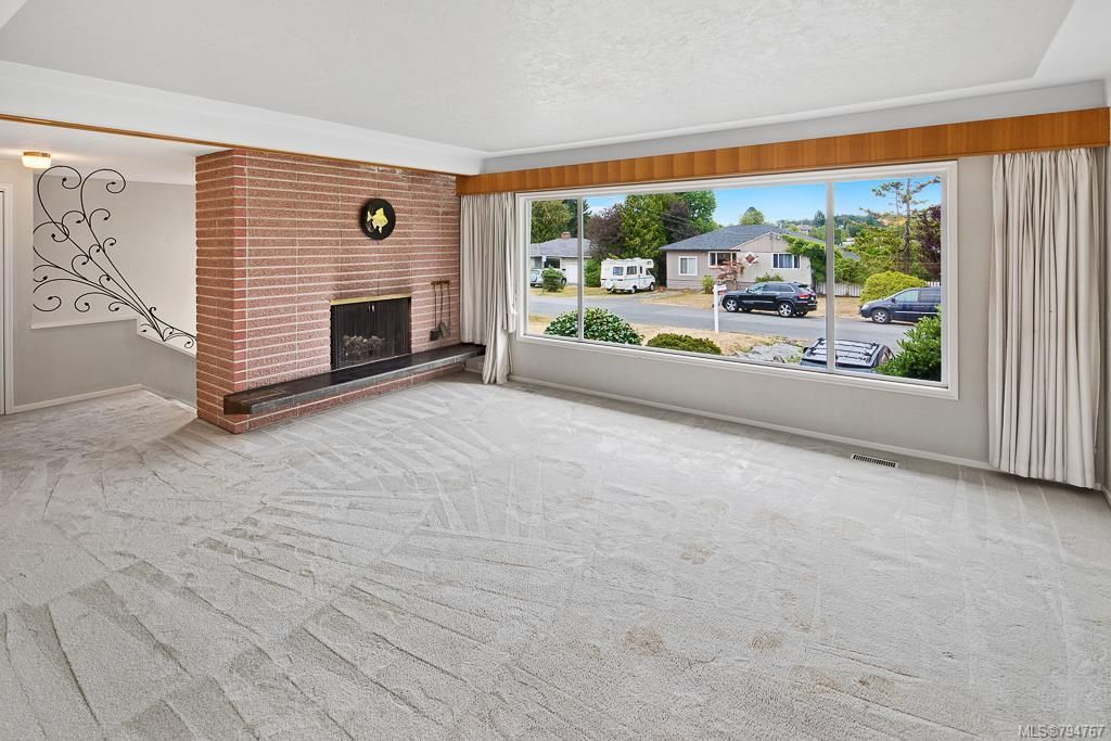 listing image 16040912679306435183