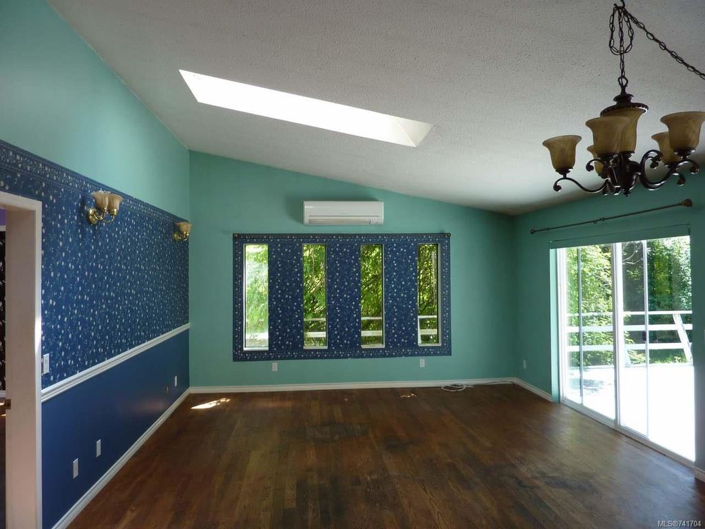 listing image 16040232197859940119