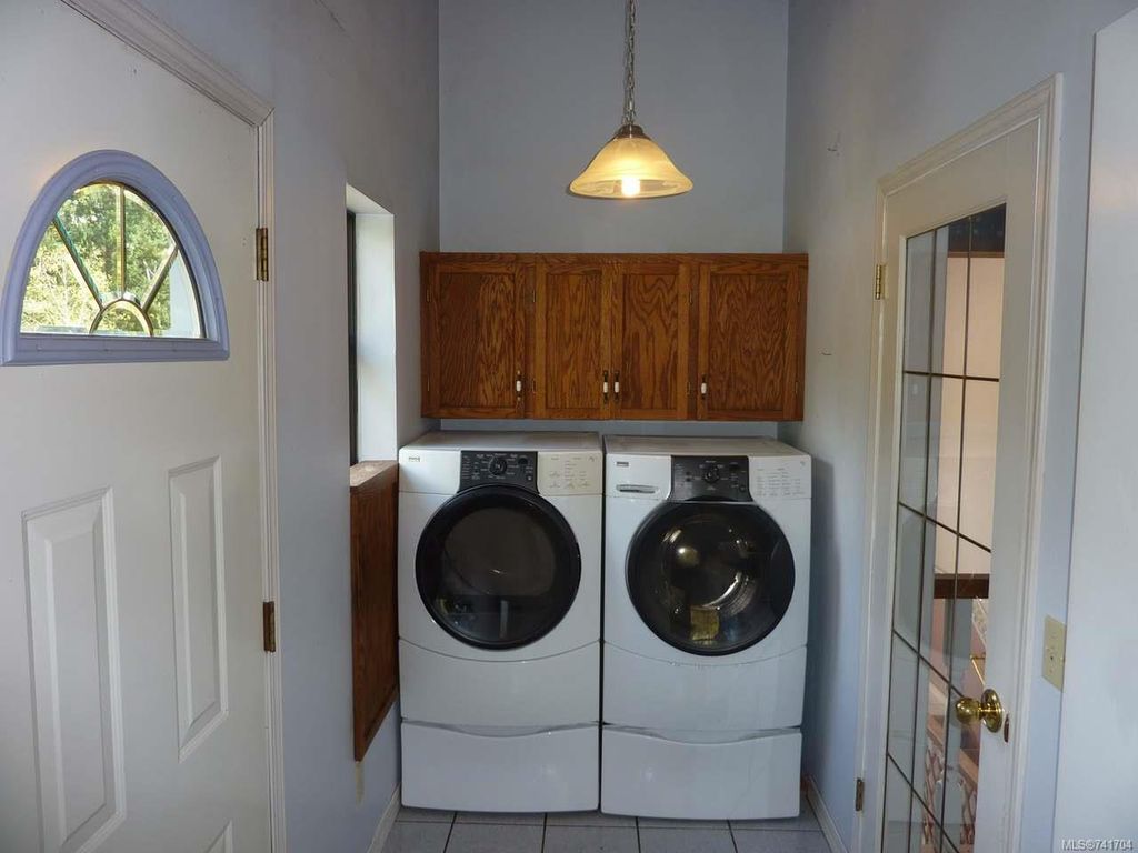 listing image 16049120941691843034