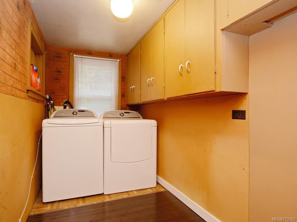 listing image 16041587840106695428