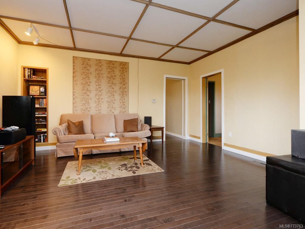 listing image 16045441848976268787