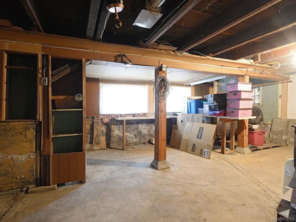 listing image 16048466704131893933