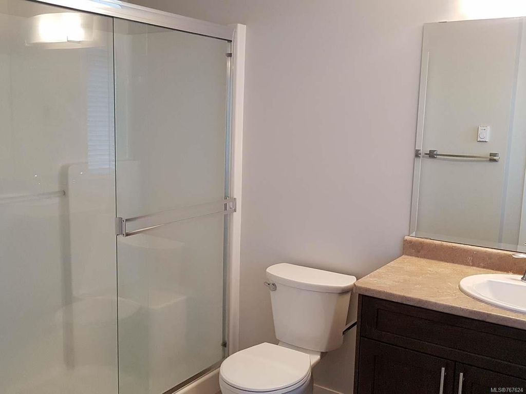 listing image 16041632993880971991