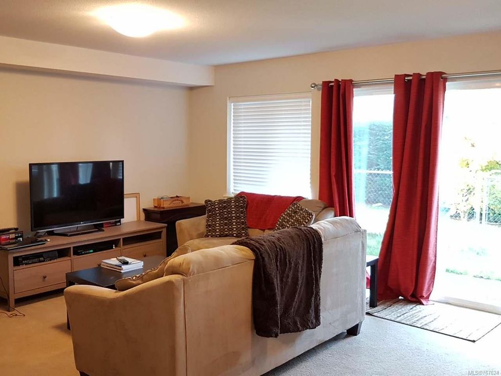 listing image 16043638620530915813