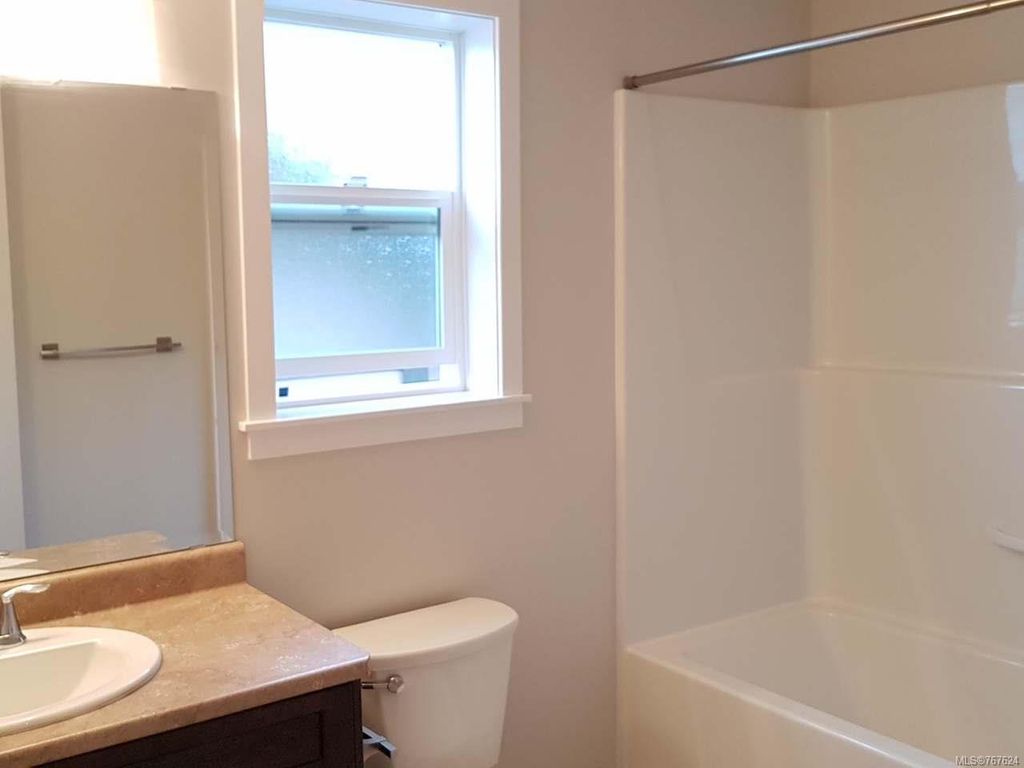 listing image 16040323171467198890