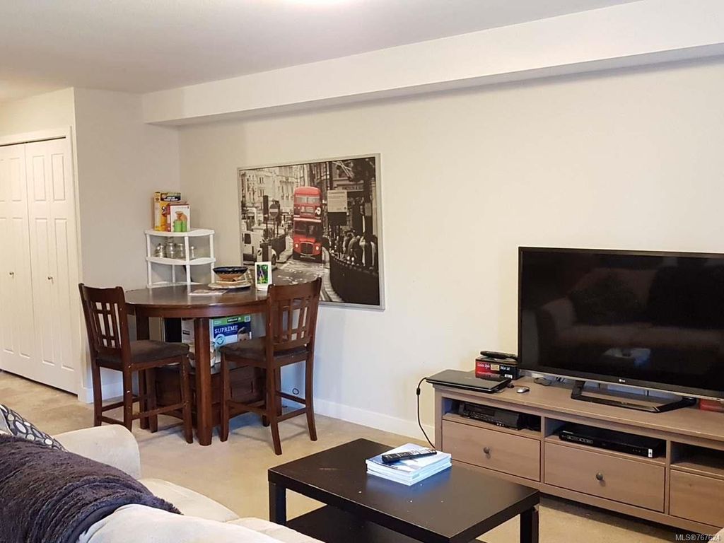 listing image 16043501562006715391