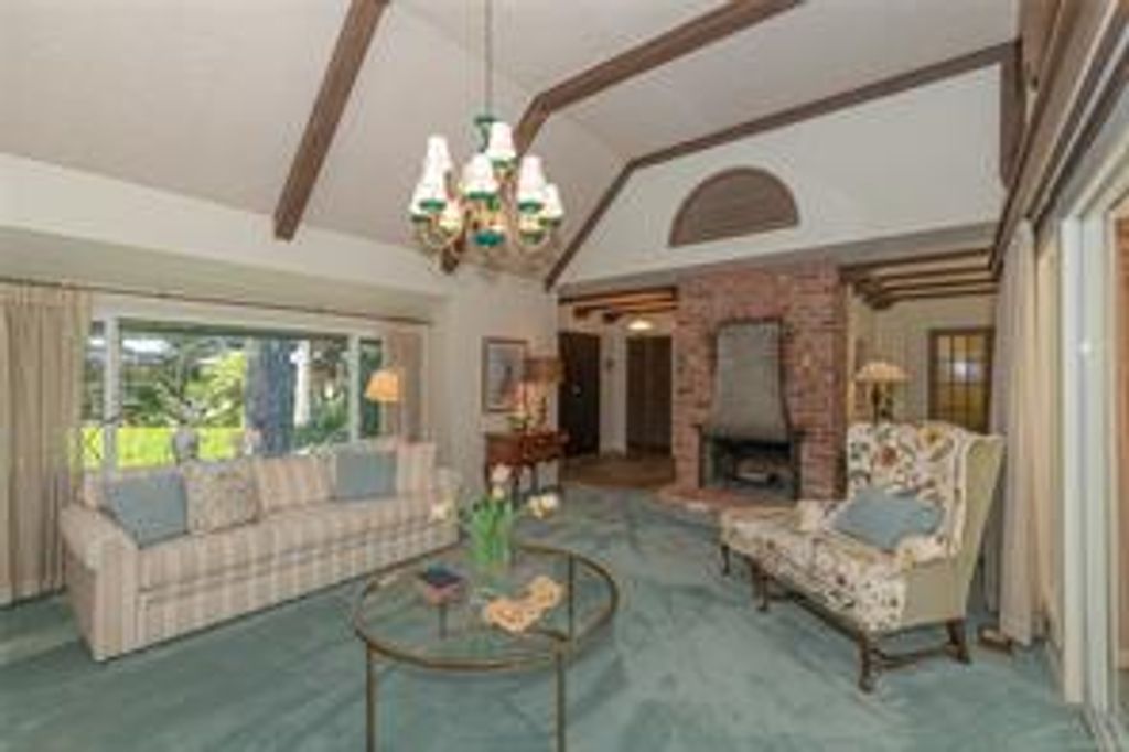 listing image 16047995525669590666
