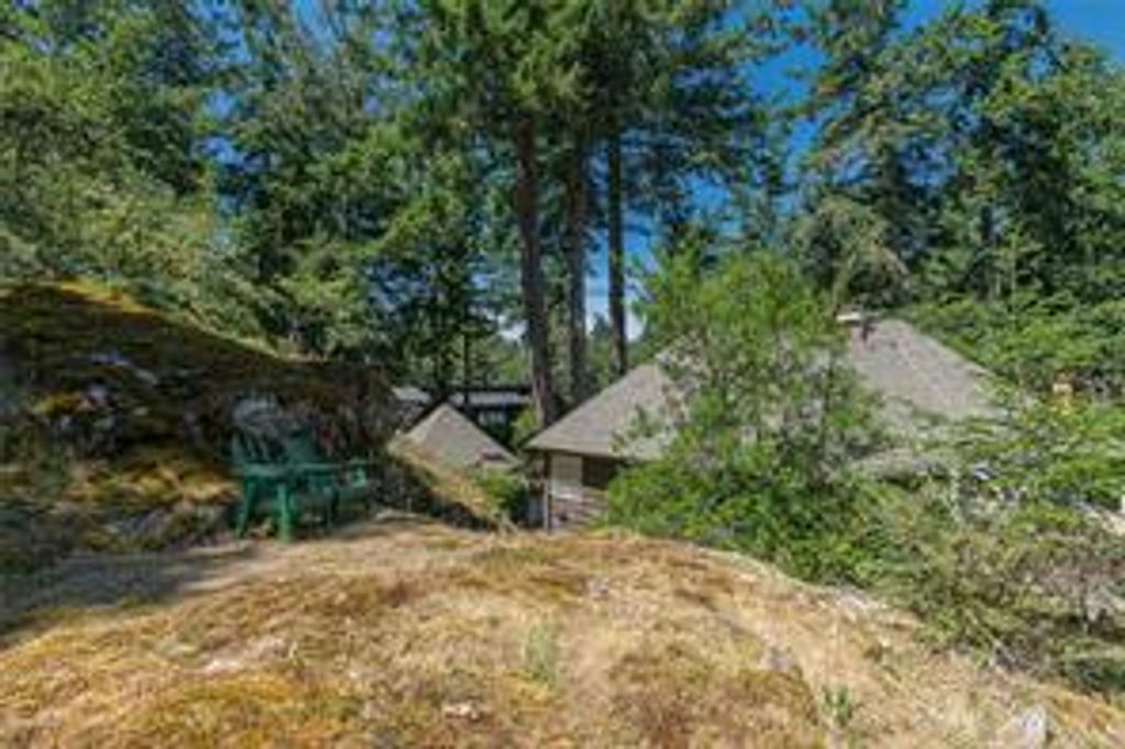 listing image 16042648264412026652