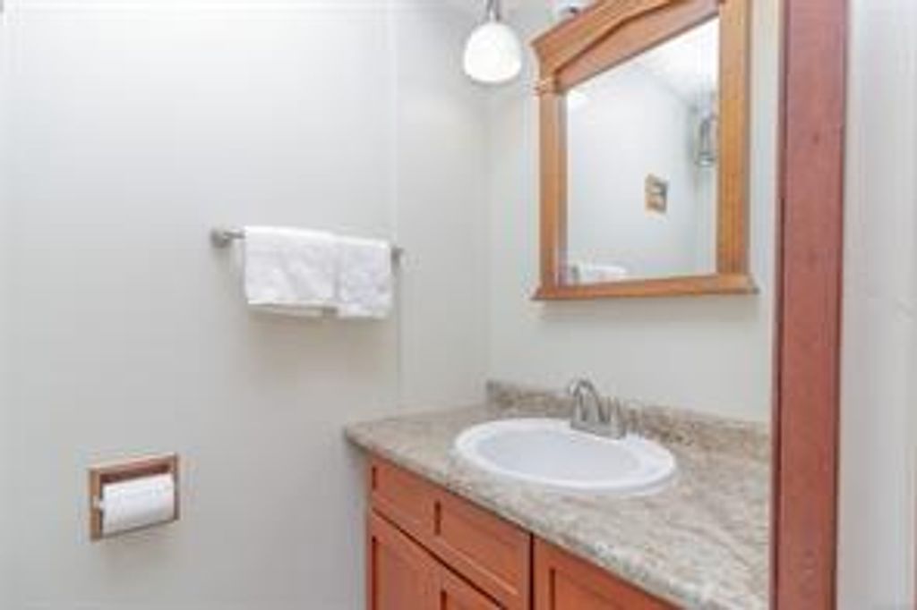 listing image 16042183948576