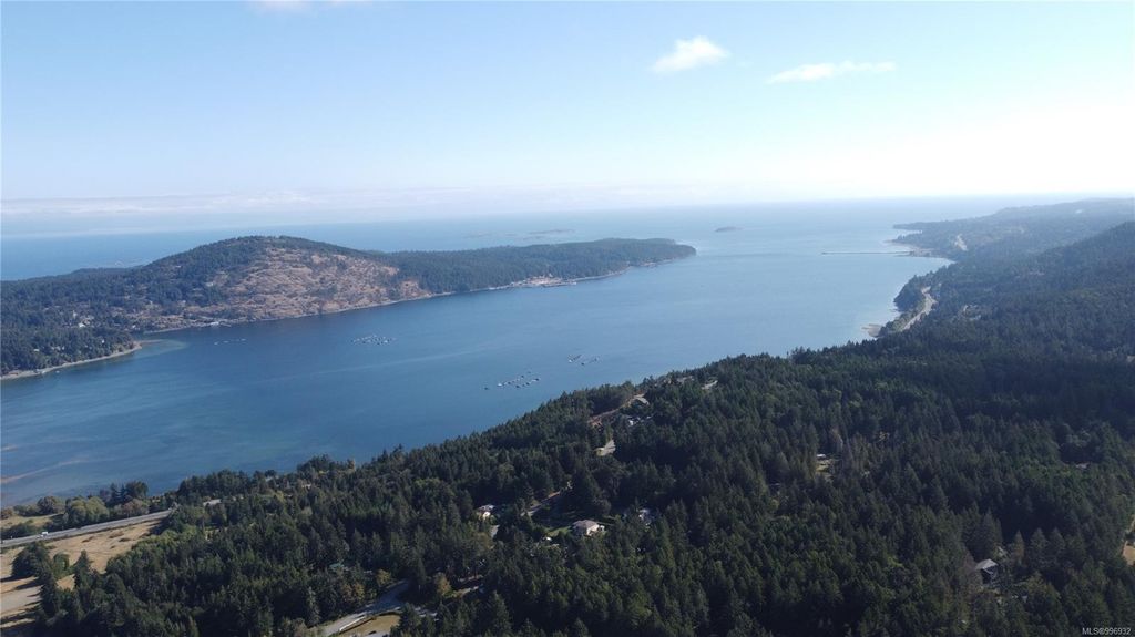 listing image 16048702753802653835