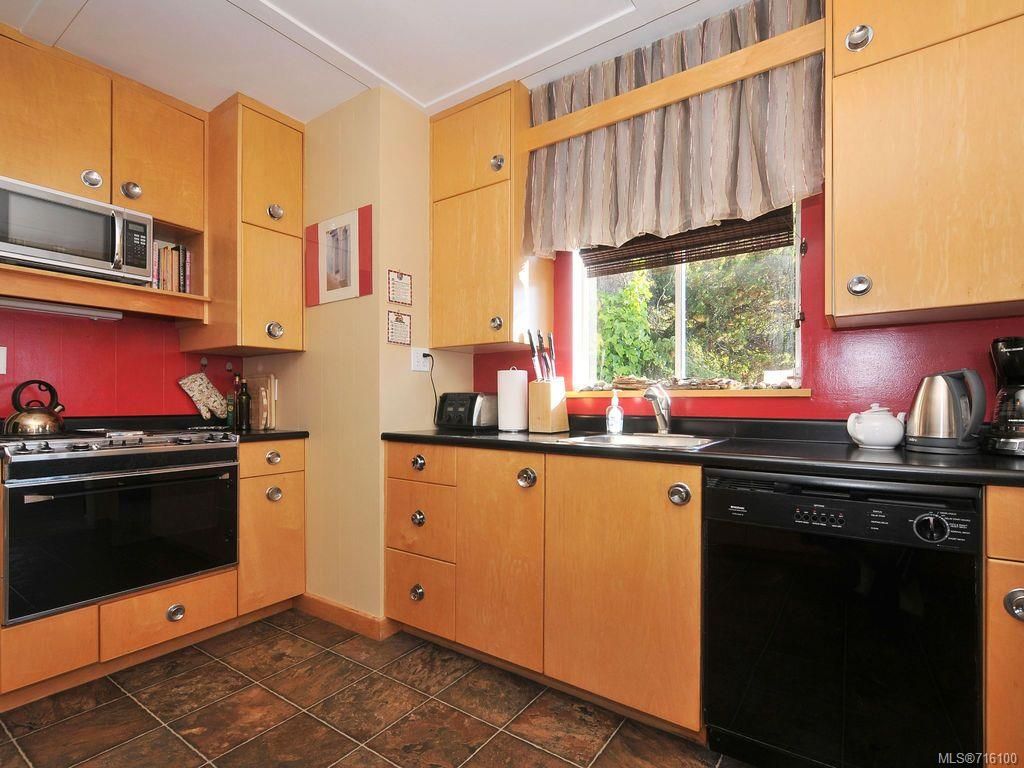 listing image 16049478138963125999