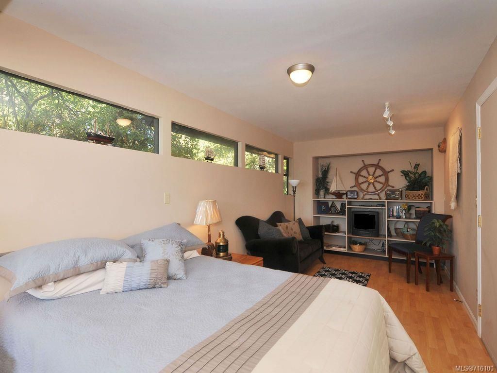 listing image 16049893515600002183