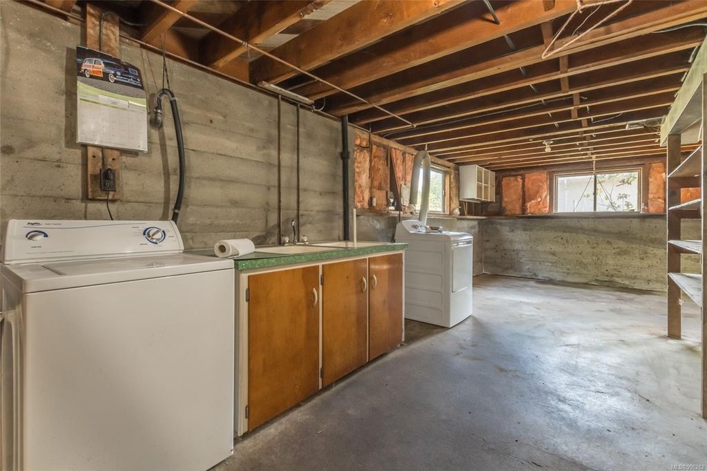 listing image 16041675488265