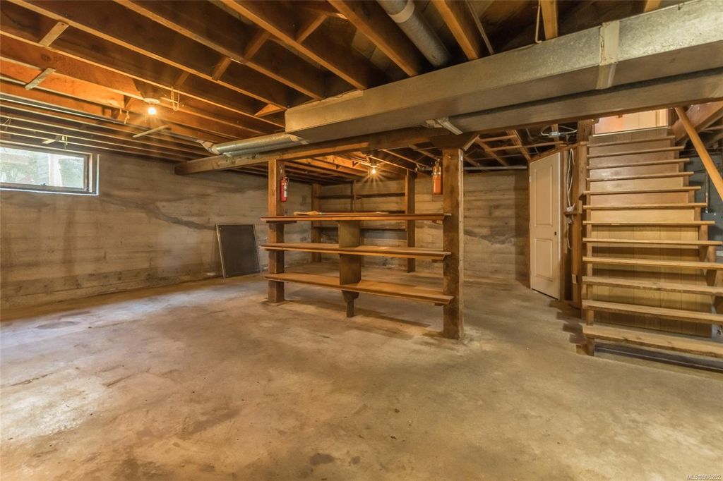 listing image 16041003165207
