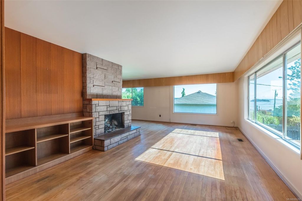 listing image 16042770468360