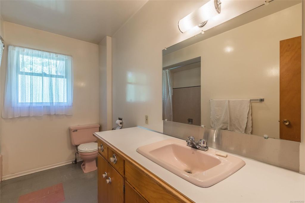listing image 16043752035003