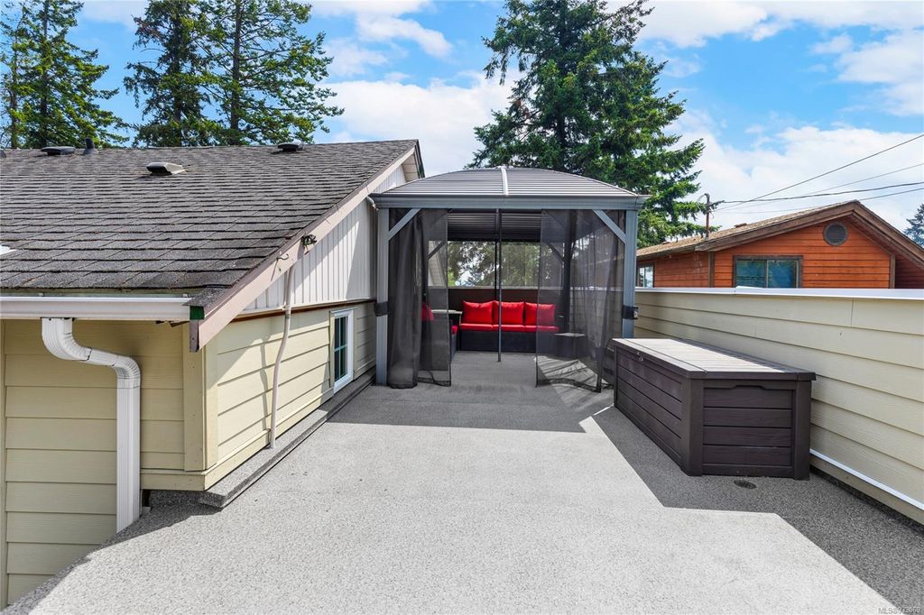 listing image 16041473088701670125