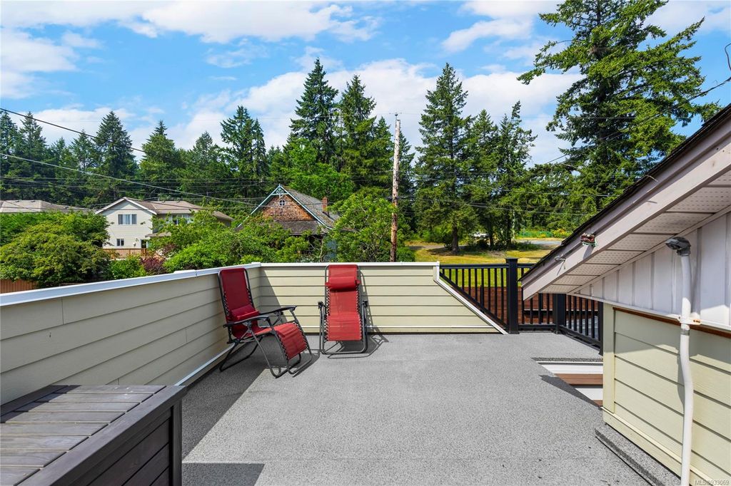 listing image 16042412238599852701