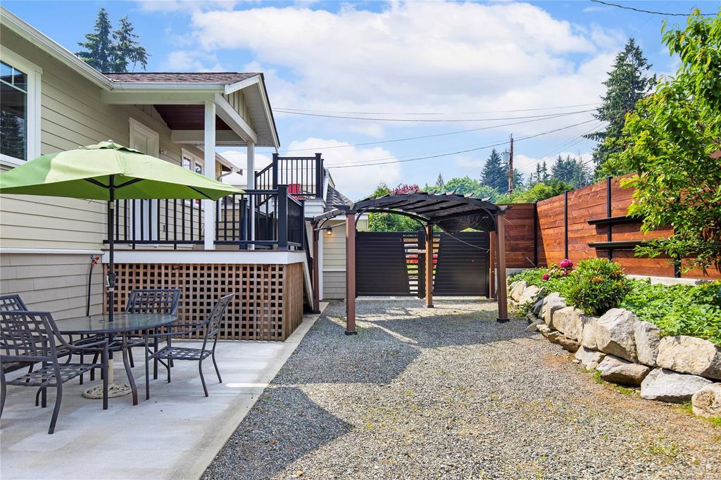 listing image 16047827210987525592